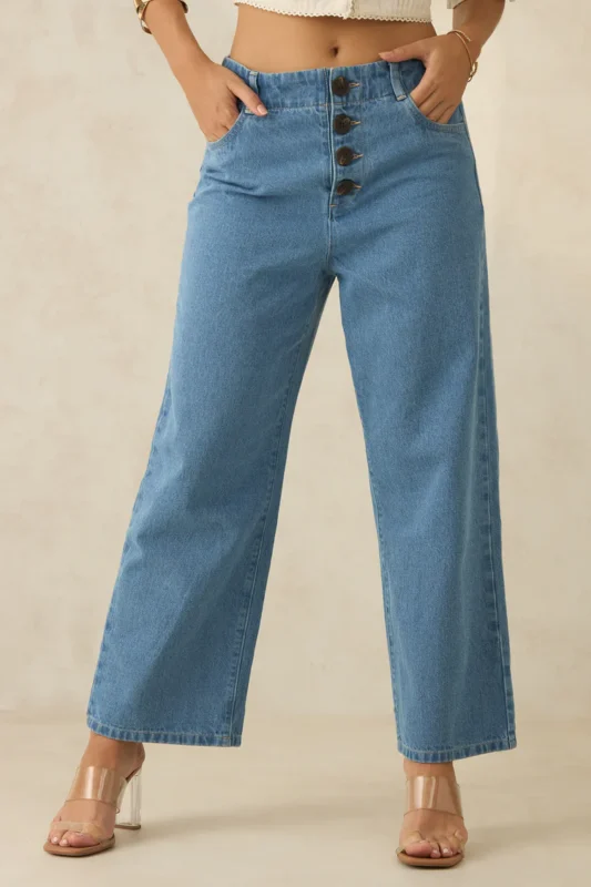 High-Waist Light Blue Ankle Length Jeans