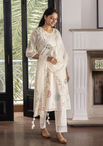 White Floral Embroidered Kurta Set for Women